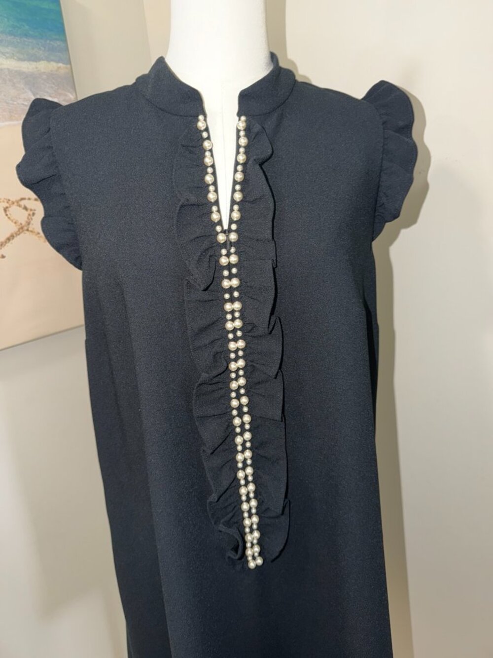 Lilly Pulitzer Adele Shift Dress - Size 10 - Black with Pearl Detail 🖤✨ - Picture 3 of 5